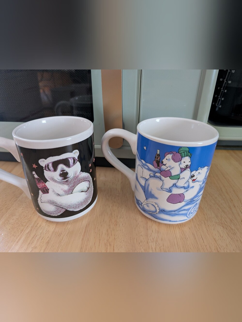 Vintage Gibson Coca Cola Polar Bear Mugs Cups